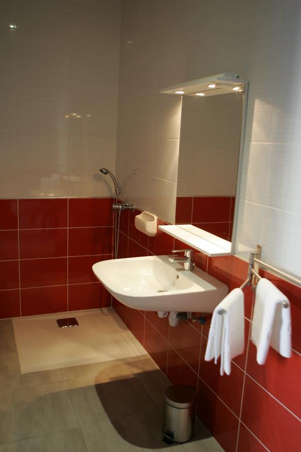 Escale St Joseph Hotel Tournon-sur-Rhone Ngoại thất bức ảnh